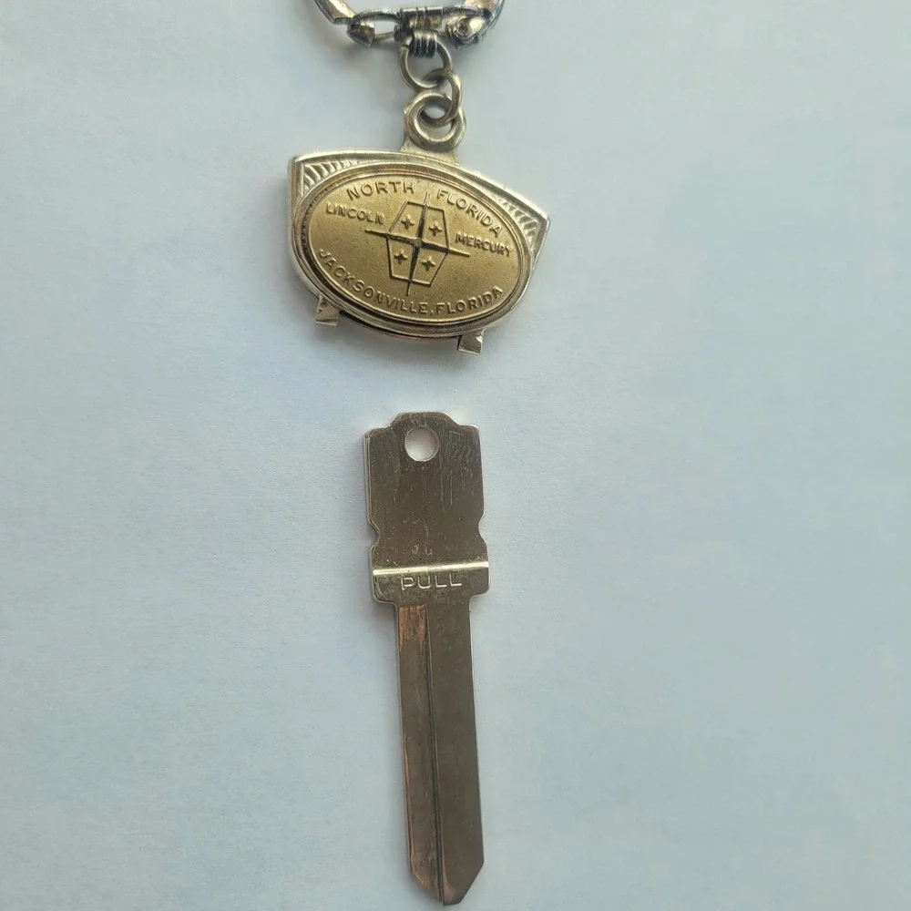 Vintage Lincoln Mercury North Florida Jacksonville Key Blank Keychain Pull Apart